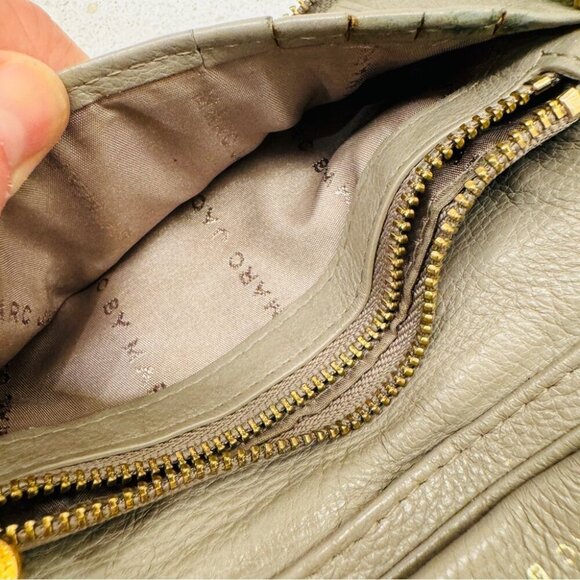 Marc by Marc Jacobs Wristlet Wallet Cell Phone Coin Tan Leather Full Zip Closure - Picture 10 of 15